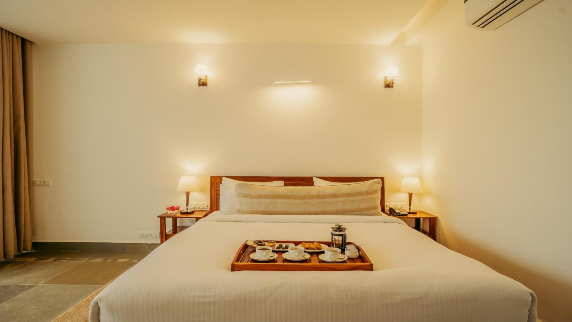 Guldaar Sariska - A Luxury Forest Resort Tehla Bagian luar foto